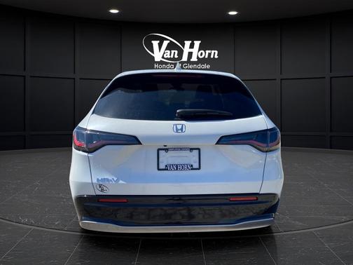 Platinum White Pearl 2027 Honda HR-V EX-L
