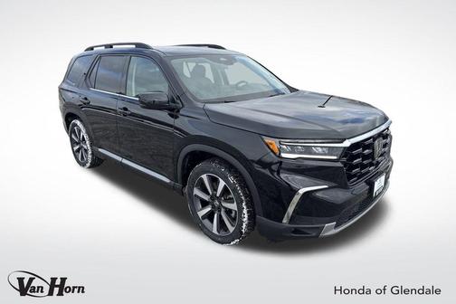 2025 Honda Pilot Touring 8-Passenger