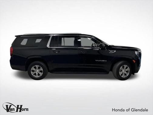 2024 GMC Yukon XL SLE