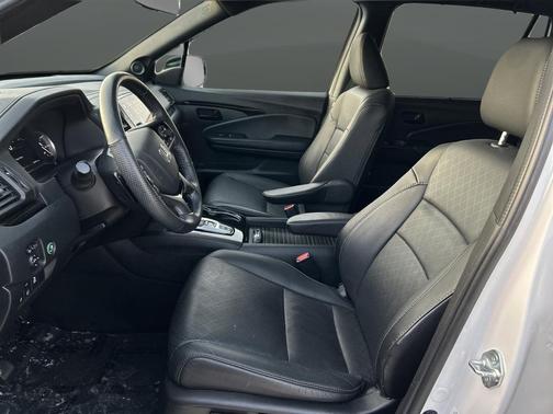 2023 Honda Passport AWD Elite