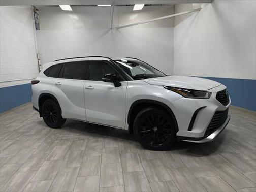 2024 Toyota Highlander XSE