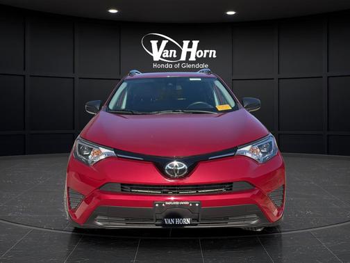 Ruby Flare Pearl 2018 Toyota RAV4 LE