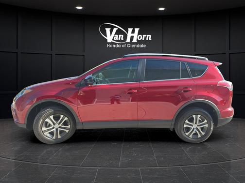 Ruby Flare Pearl 2018 Toyota RAV4 LE