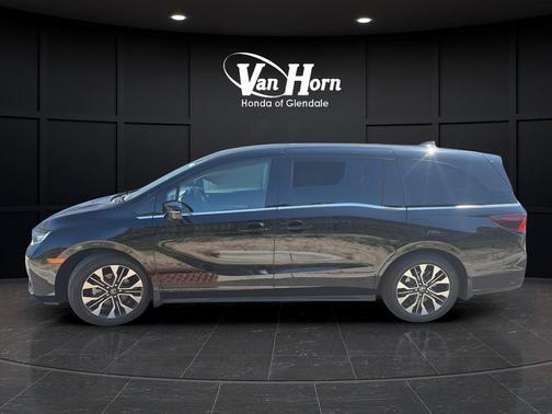 Crystal Black Pearl 2025 Honda Odyssey Elite