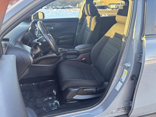 2025 Honda HR-V AWD Sport