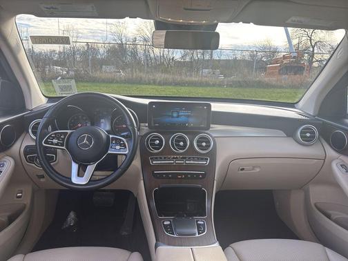 2022 Mercedes-Benz GLC 300 Base