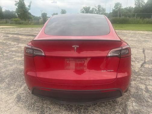 2023 Tesla Model Y Long Range Dual Motor All-Wheel Drive