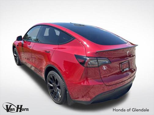 2023 Tesla Model Y Long Range Dual Motor All-Wheel Drive