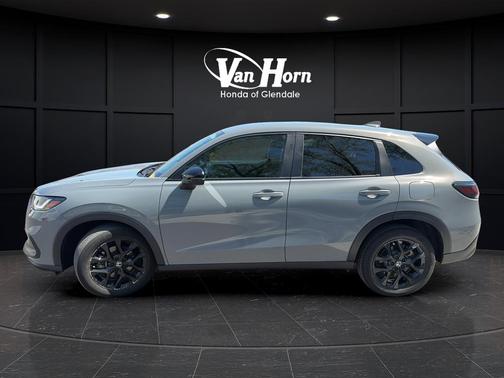 Urban Gray Pearl 2024 Honda HR-V AWD Sport