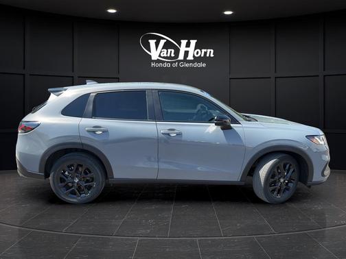 Urban Gray Pearl 2024 Honda HR-V AWD Sport