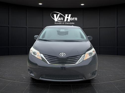 Attitude Black 2015 Toyota Sienna LE