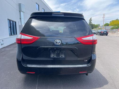Attitude Black 2015 Toyota Sienna LE
