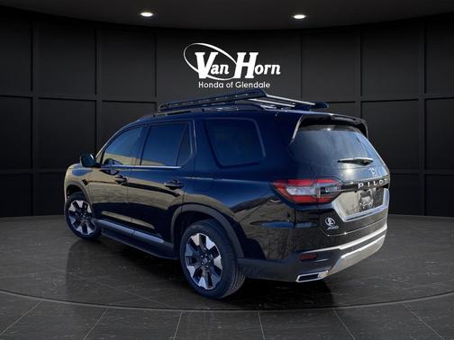 2026 Honda Pilot Touring 8-Passenger