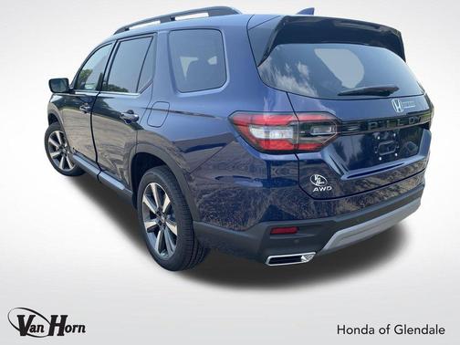 2025 Honda Pilot Touring 8-Passenger