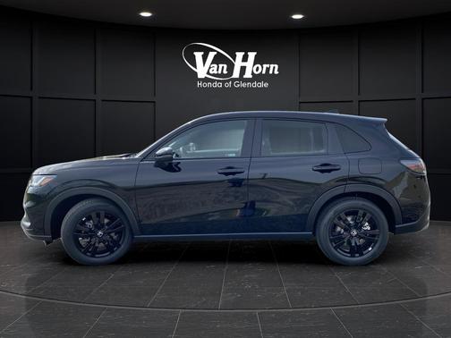 Crystal Black Pearl 2026 Honda HR-V AWD Sport