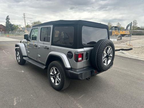 Billet Silver Metallic Clearcoat 2020 Jeep Wrangler Unlimited Sahara