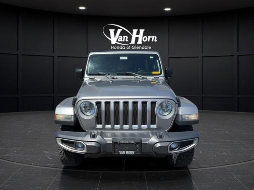 Billet Silver Metallic Clearcoat 2020 Jeep Wrangler Unlimited Sahara