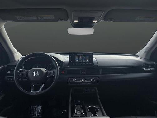 2023 Honda Pilot Touring 8-Passenger