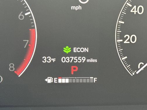 2023 Honda Pilot Touring 8-Passenger