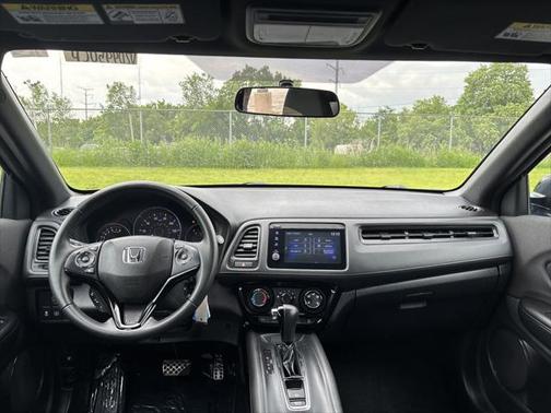 2022 Honda HR-V AWD Sport