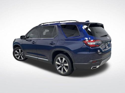 2024 Honda Pilot Touring 8-Passenger