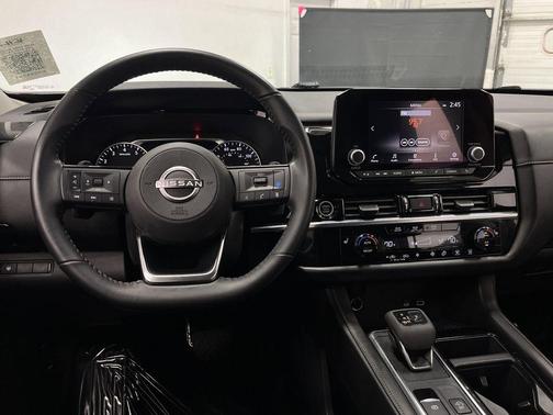 2023 Nissan Pathfinder SV 4WD