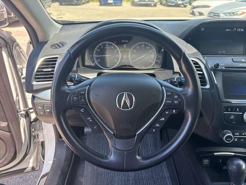 White Diamond Pearl 2017 Acura RDX Advance Package