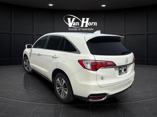 White Diamond Pearl 2017 Acura RDX Advance Package