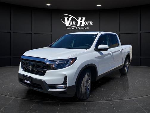 Platinum White Pearl 2026 Honda Ridgeline RTL