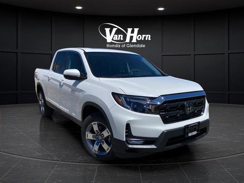 Platinum White Pearl 2026 Honda Ridgeline RTL