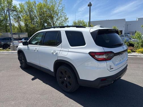 Platinum White 2026 Honda Pilot Black Edition