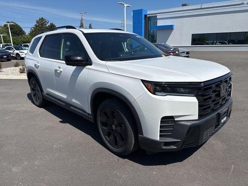Platinum White 2026 Honda Pilot Black Edition