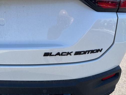 Platinum White 2026 Honda Pilot Black Edition
