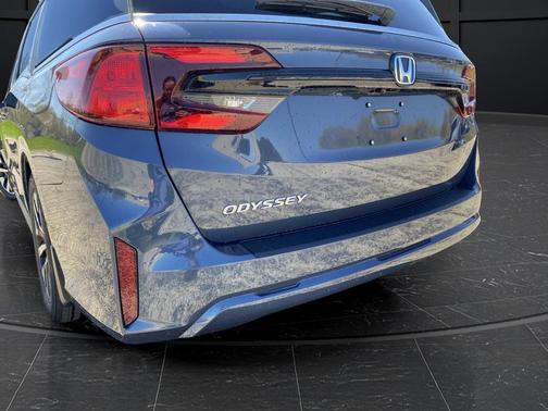 Blue Pearl 2026 Honda Odyssey EX-L