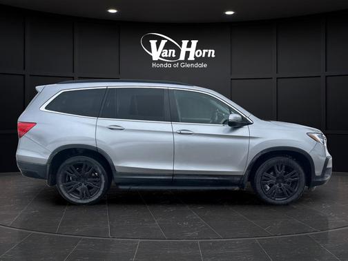 Lunar Silver Metallic 2021 Honda Pilot AWD Special Edition