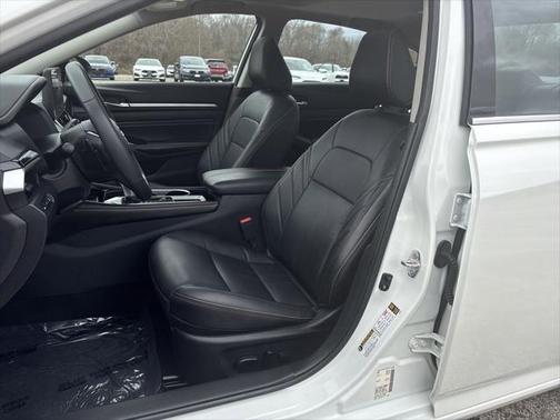 2023 Nissan Altima SR FWD