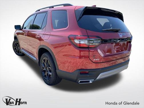 2025 Honda Pilot Touring 8-Passenger