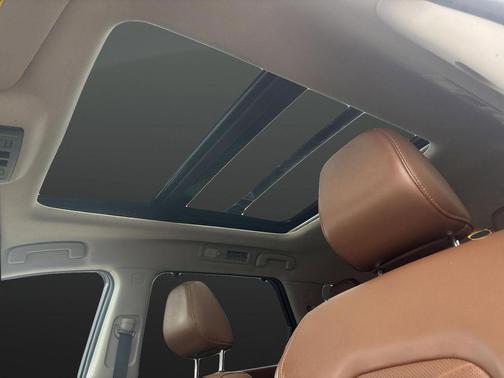 2023 Nissan Pathfinder Platinum 4WD