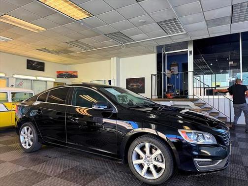 2016 Volvo S60 T5 Drive-E Premier