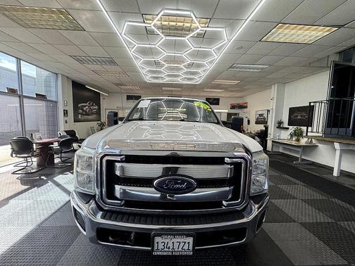 Oxford White 2016 Ford F-350 XLT