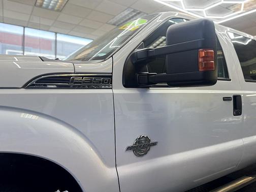Oxford White 2016 Ford F-350 XLT