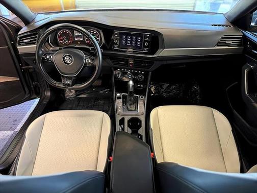 2021 Volkswagen Jetta 1.4T R-Line