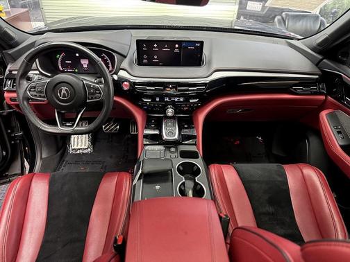 2022 Acura MDX A-Spec Package