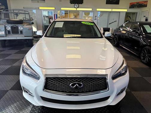 2015 INFINITI Q50 Premium