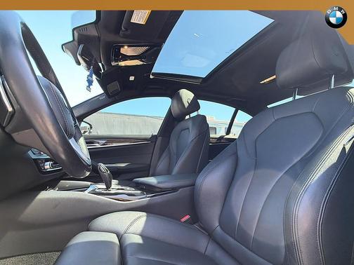 Glacier Silver Metallic 2018 BMW 530