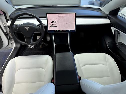 2020 Tesla Model 3 Performance