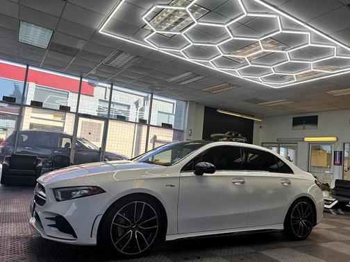 2021 Mercedes-Benz AMG A 35 4MATIC