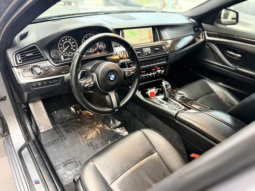 Space Gray Metallic 2016 BMW 528 M-sport