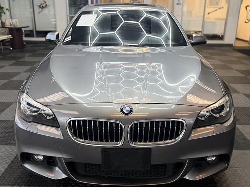Space Gray Metallic 2016 BMW 528 M-sport