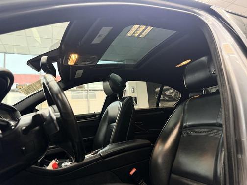 Space Gray Metallic 2016 BMW 528 M-sport